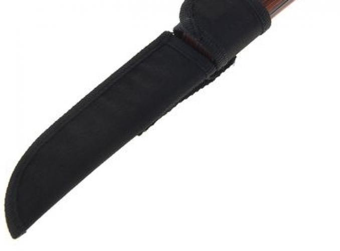 Нож разделочный, красная деревянная рукоять, на торце металлическое ухо, д.л. 12,8 см, д.р. 11,5 см