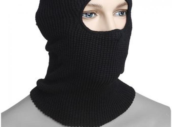 Шлем-маска 1 отверстие, цвет черный